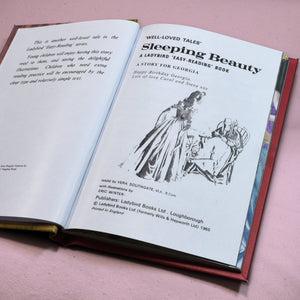 Sleeping Beauty: A Ladybird Personalised Book