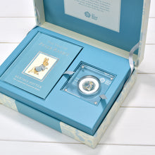 Load image into Gallery viewer, Peter Rabbit Royal Mint Silver Proof Coin &amp; Book Set