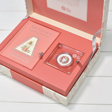 Load image into Gallery viewer, Tailor of Gloucester Royal Mint Silver Proof Coin &amp; Book Set